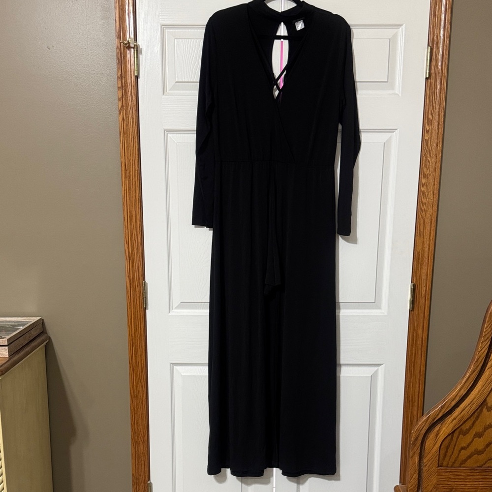 VENUS Black Long Sleeve V-Neck Maxi Romper